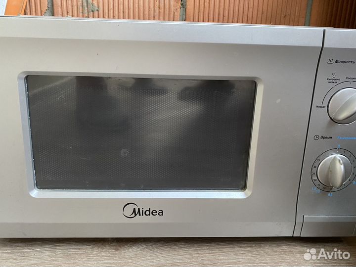 Микроволновая печь Midea на запчасти