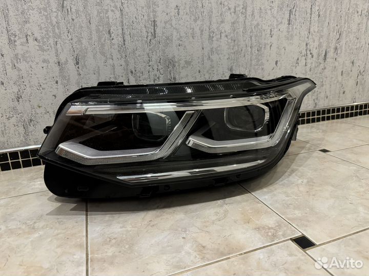 Левая фара Full LED IQ Volkswagen Tiguan 3