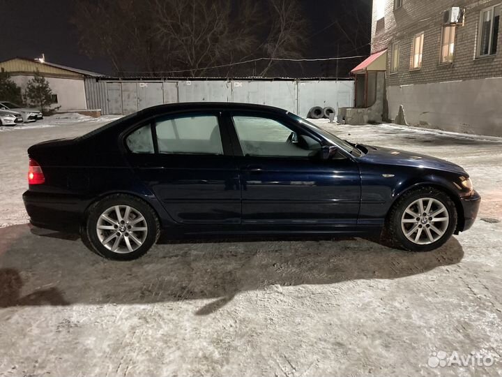 BMW 3 серия 1.6 AT, 2003, битый, 300 000 км