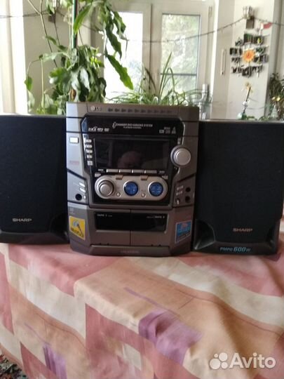 Музыкальный центр