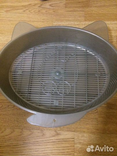 Лоток новый для маленькой кошечки