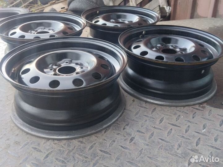 Black r14 4x98 et35 Ваз