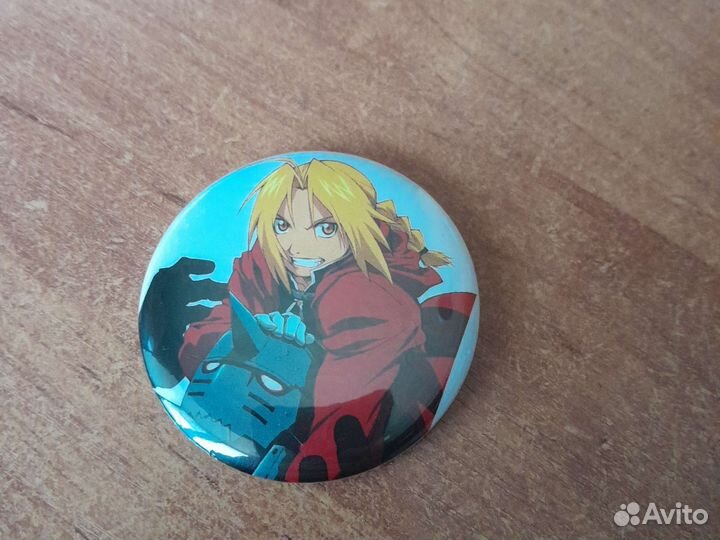 Аниме значки, брелоки, наклейки