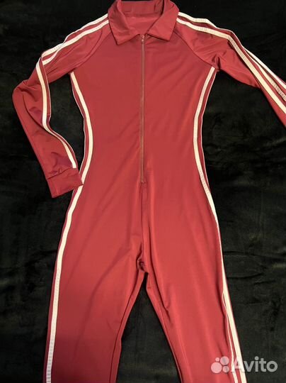 Комбинезон спортивный