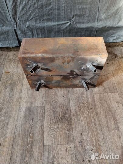 Мангал с крышкой