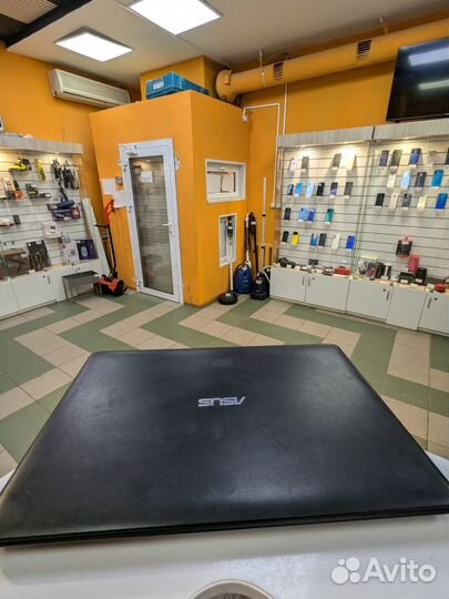 Ноутбук Asus
