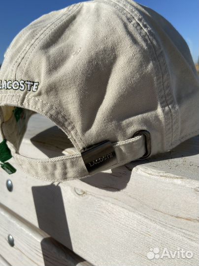 Кепка / Бейсболка lacoste молочная