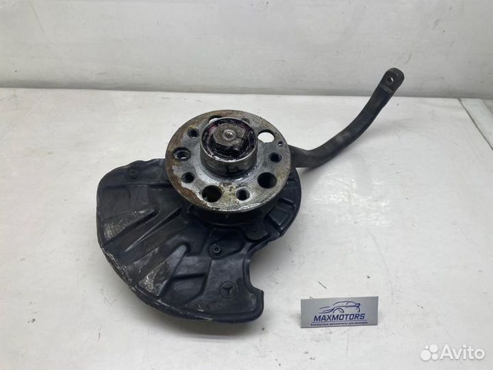 Кулак поворотный передний правый Mercedes-Benz E