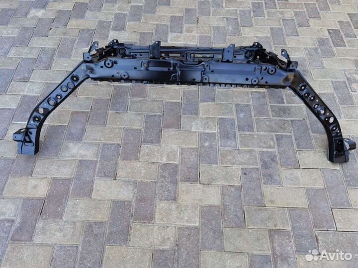 Телевизор Toyota Camry 70