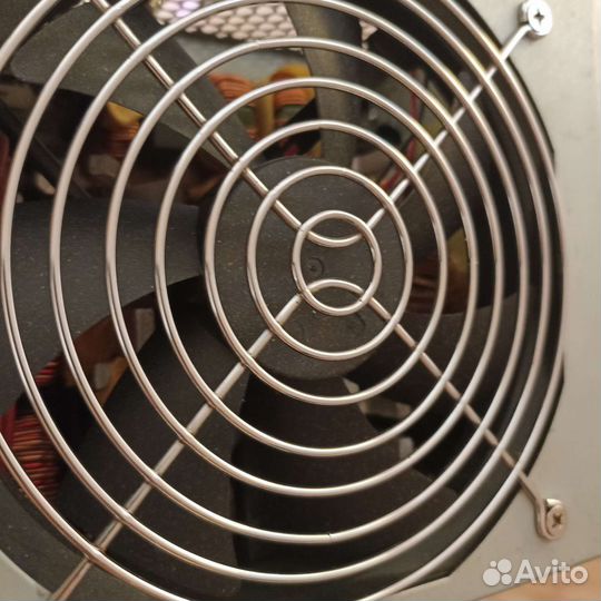 Блок питания chieftec