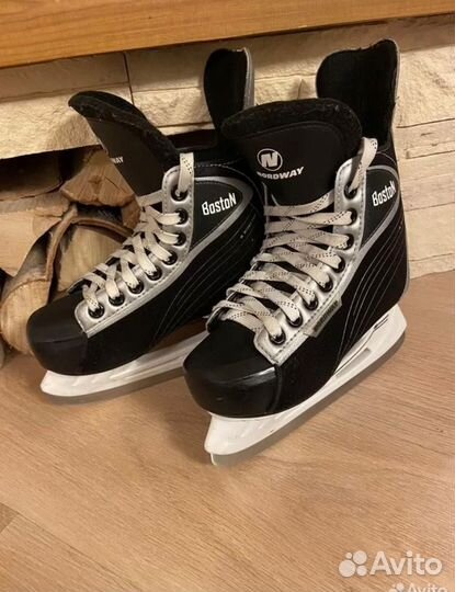 Коньки хоккейные 33 размер