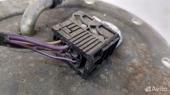 Насос топливный электрический BMW 7 E38