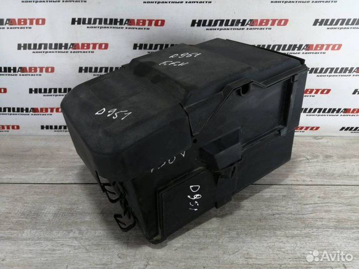 Корпус акб Ford Focus 2 1.6 2008