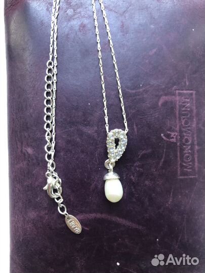 Подвеска с жемчугом на цепочке