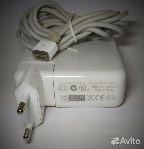 Блок питания Apple MacBook