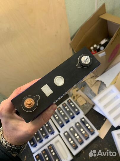 Литий-железно-фосфатный аккумулятор 3.2В-90Ач