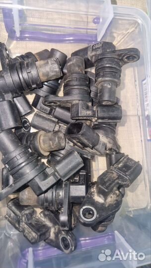 Датчик распредвала 6M8G 12K073 0507 PA66 073