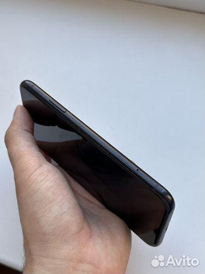 iPhone Xr, 128 ГБ