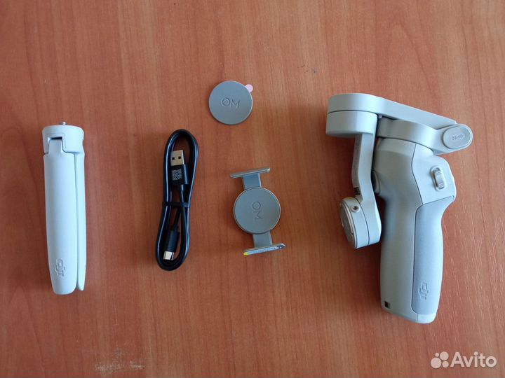 Dji osmo mobile 4 se