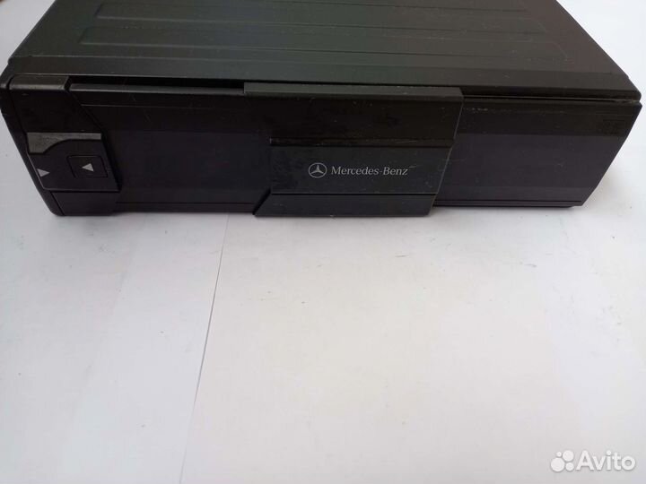 CD changer MC3296