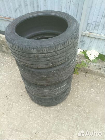 Zeta Alventi 235/45 R18