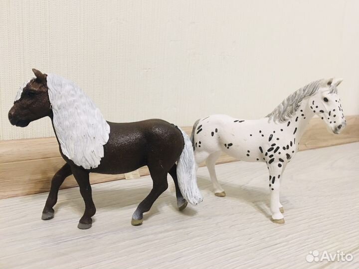 Лошади schleich