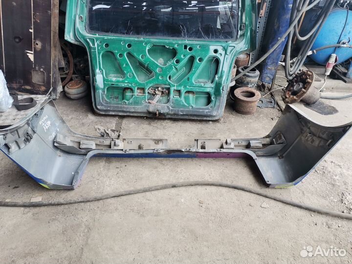 Бампер задний Mercedes Vito w638