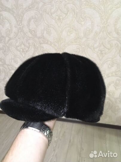 Меховая мужская кепка