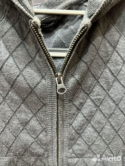 Кофта на молнии