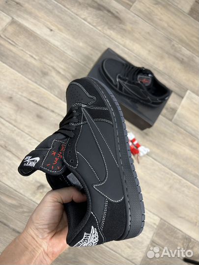 Кроссовки Nike