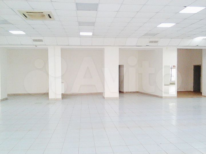 Торговая площадь, 1205 м²