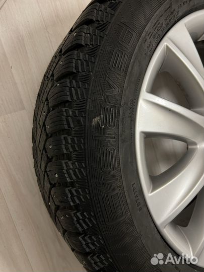 R17 Gislaved Nord Frost 200 235/55, PCD 5x100 DIA 14