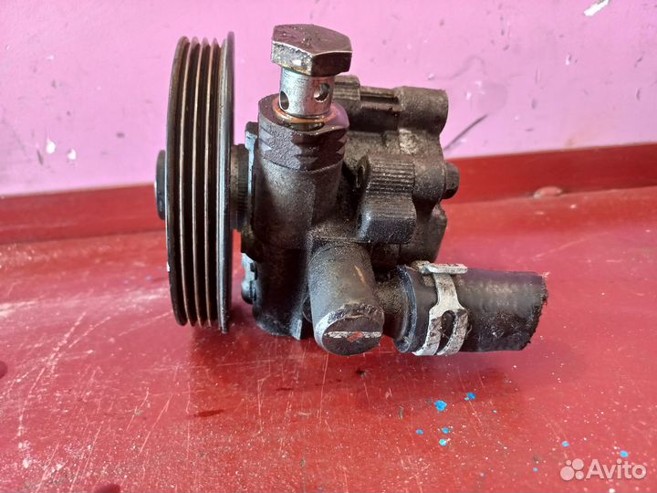 Насос гура Opel Insignia 1.8 A18XER