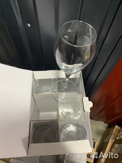 Набор бокалов для вина