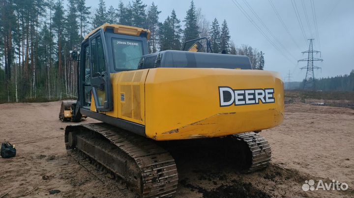 Гусеничный экскаватор John Deere E210 LC, 2013