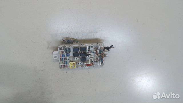 Блок предохранителей Mitsubishi L200, 2015