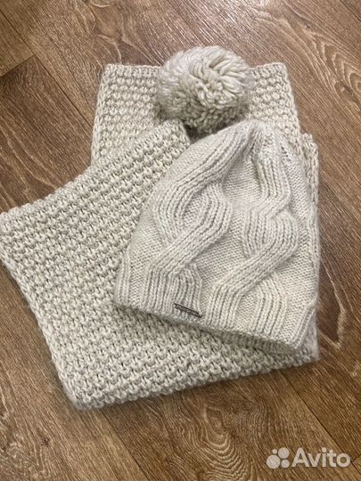 Шапка и шарф женский