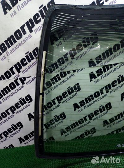 Стекло кузова заднее Toyota Camry SV40 4S-FE