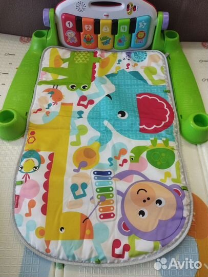 Развивающий коврик fisher price