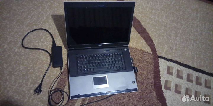 Ноутбук asus а7м
