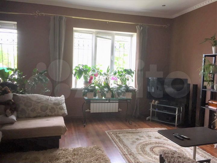 Дом 129 м² на участке 7 сот.