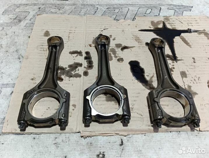 Шатун Skoda Octavia A5 1.8 CDA 2011