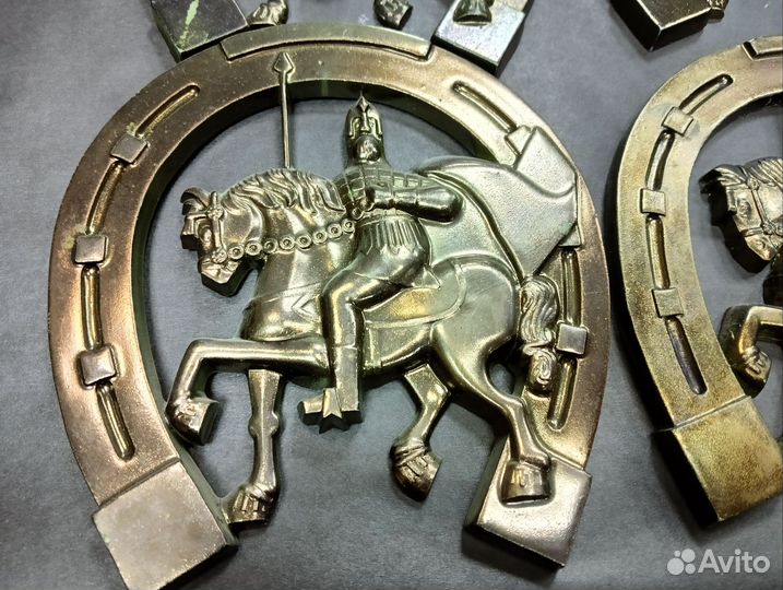 Настенное панно СССР подкова богатырь силумин