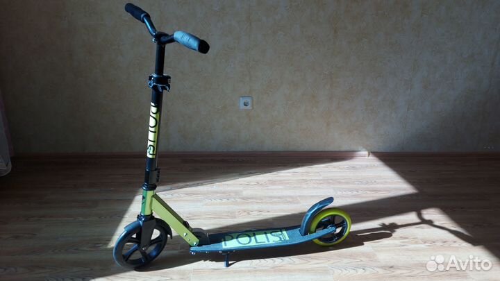 Самокат Novatrack Polis 200 pro