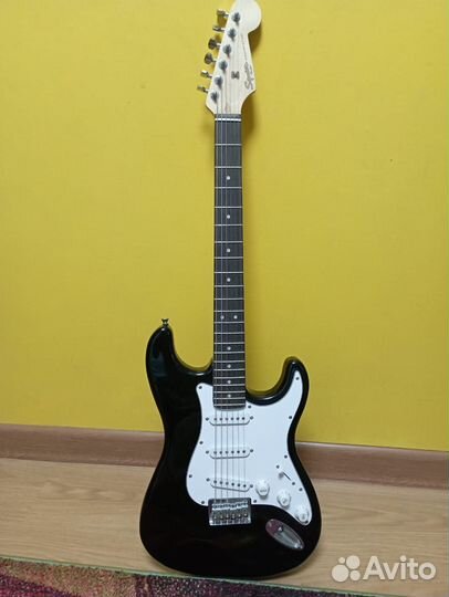 Электрогитара fender squier stratocaster