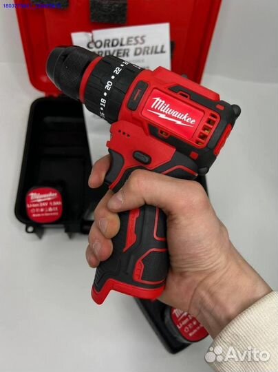 Шуруповерт Milwaukee 24V Новый