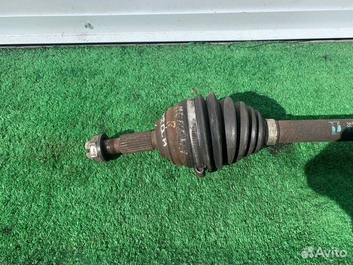 Полуось (привод) передняя правая R Renault Megane