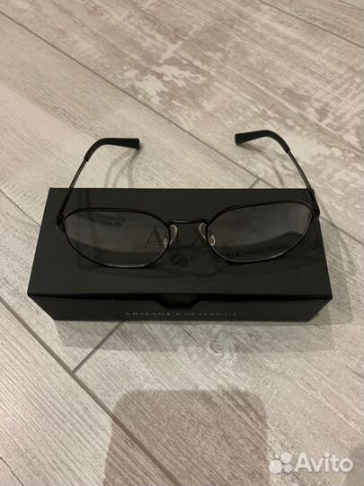 Новая оправа для очков Armani