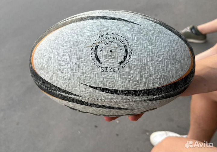 Мяч для регби