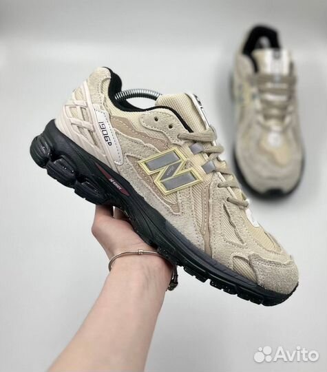 Кроссовки New Balance 1906D